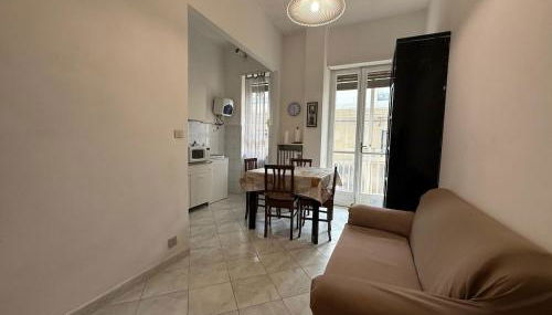 Sempice alloggio a pochi minuti dal centro storico - Photo 2