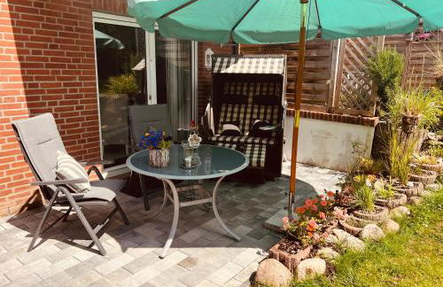 SOLund - Sonne im Herzen - ruhige und sonnige Ferienwohnung mit Terrasse und Garten nahe Strand und Ostsee - Foto 3