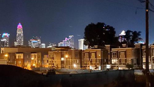 Suite 6, Sleep 3, Walk to Attractions in Uptown - Foto 4