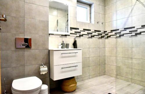 Willa Zacisze koło Karpacza - Foto 11