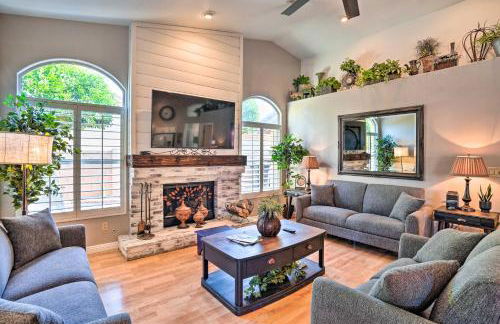 Pool, Putting Green, Fire Pit Elegant Peoria Home - Foto 3