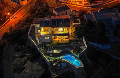 Villa Infinity I Sea Views I Pool I Jacuzzi I BBQ - Foto 40
