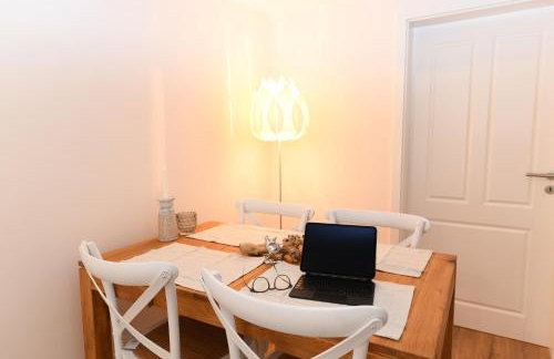 Ferienwohnung Heppenheim mit Hund- Wohnung "Festspiele" im historischen Fachwerkhaus- das schiefe Haus - Foto 7