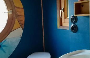 Benno der Wagen - kreativ gestaltetes Tiny House AM WALDRAND Nahezu Alleinlage Rennsteig Grünes Band NATUR PUR Hund willkommen - Foto 6