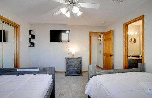 Private Pool and Yard Spacious Brighton Home! - Foto 18