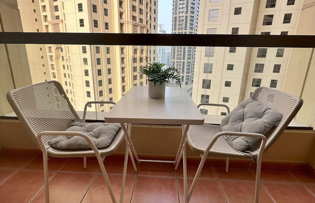 Robin Beach Hostel JBR - Photo 1