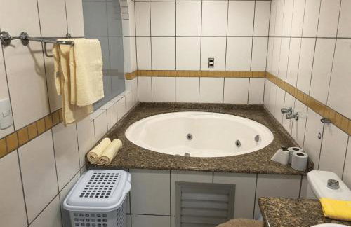 Saint Sebastian Flat 615 - Com Hidro! até 4 pessoas, Duplex, no centro - Foto 18