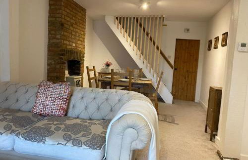 Poplar Cottage Farnborough Kent - Photo 4