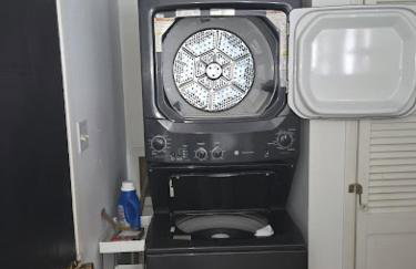 3BD, Pet Friendly House with Huge Backyard - Foto 20