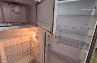 CASA - localizada no centro de Campo Grande - 2 quartos com ar e garagem para 2 carros - Foto 40