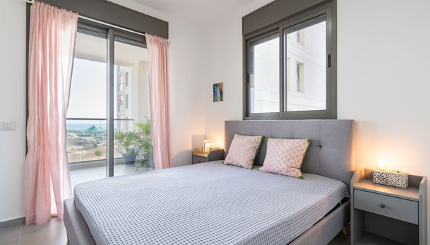 Modern Comfort Escape by Sea N' Rent - Foto 4, Habitación