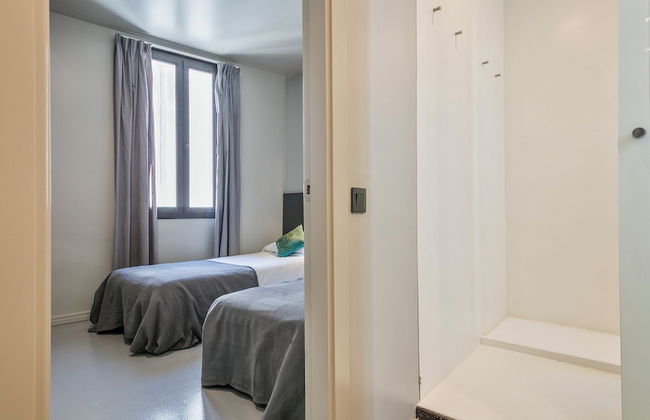 My Address in Plaza Real - Photo 15