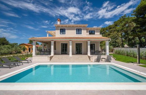 5 Bedroom Nice Home In Manjadvorci - Foto 11