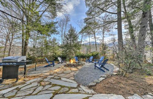 Unique Cabin With Hot Tub Close to Town - Foto 6