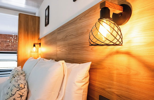 Central Suites by H&R - Photo 8