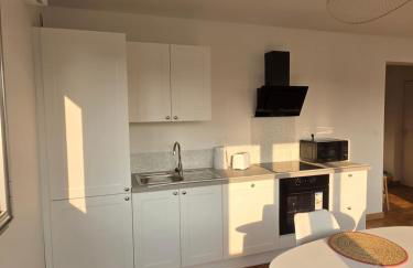 T2 50 M2 tout équipé - Place de parking Privée - Foto 11