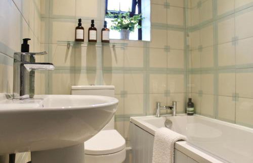 Modern Country Cottage Stay - Foto 17