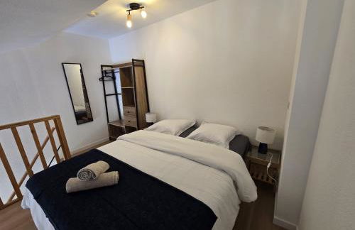 T1 bis Proche Cern Parking Privé - Foto 5