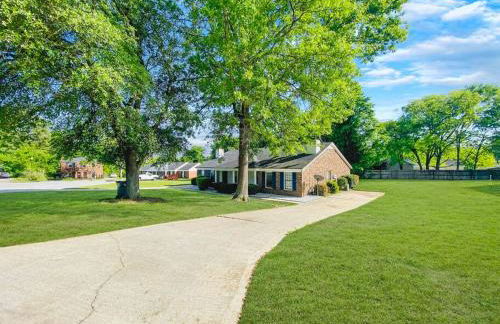 NEW! Luxe Cottage with Big Backyard 10 Mi to Augusta - Foto 12