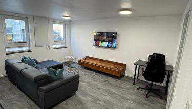 Luxus-Apartment im Herzen von Ludwigsburg - - WLAN - Klima - 24h Check-In - Waschmaschine - Terrasse - 200m vom Schloss und vom Ludwigsburger Marktplatz - - - Photo 4