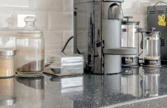 Maida Vale Gem by Little Venice with Stunning Garden - Photo 14