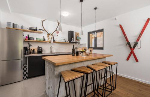 Modern Alpine Monsalbius Chalet - Foto 9