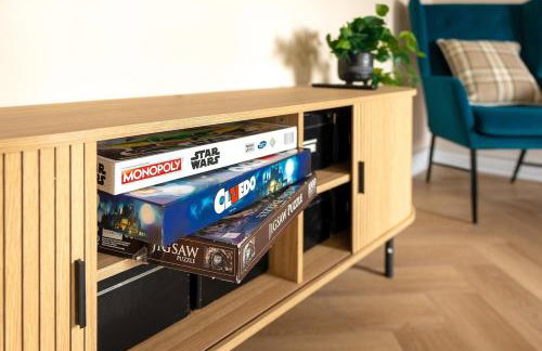 Spacious 3 Bed Home in Glasgow City With Free Parking - Foto 32