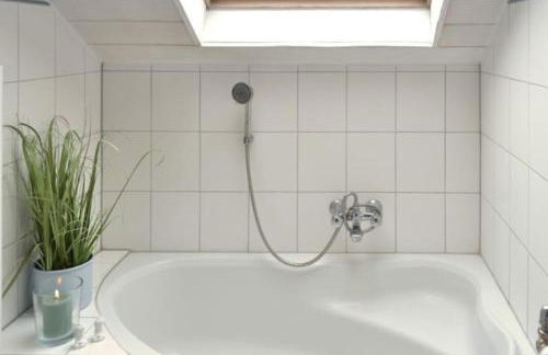 Sonnige Wohnung in Freiburg - Foto 13