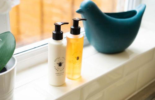 Newly-renovated, mid-terrace cottage in Porthmadog - Photo 23