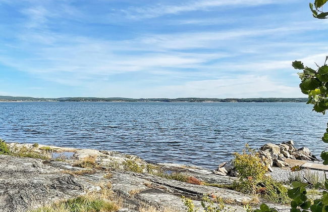 Magical Seaside Retreat on Tjorn-by Traum - Photo 5