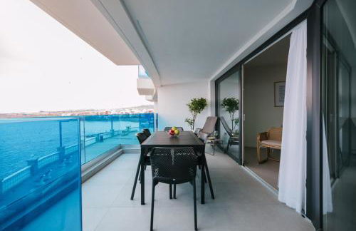 Blue Balcony Suites by Airnest - Foto 46