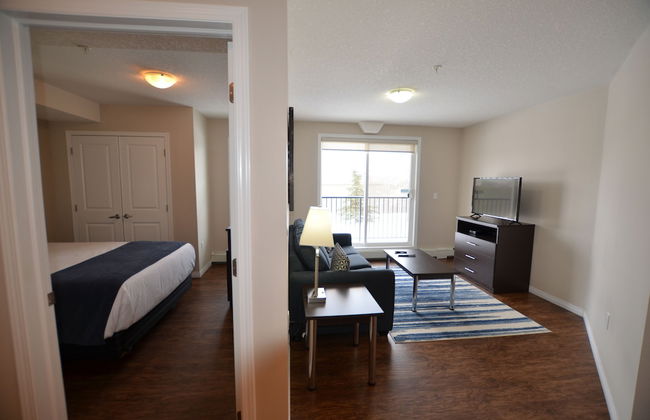 Eaglemont Manor - Foto 17