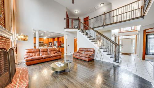 In-Home Theater Modern Naperville Vacation Rental - Foto 5