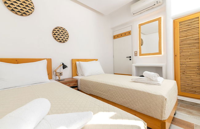 Naxian Sunset Luxury Villas - Photo 5