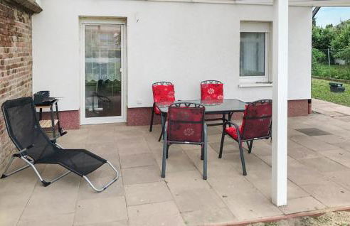 2 Bedroom Pet Friendly Home In Prenzlau - Foto 1