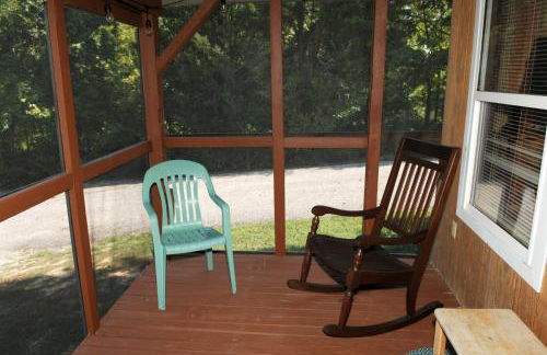 serenity cabins forest view - Photo 10