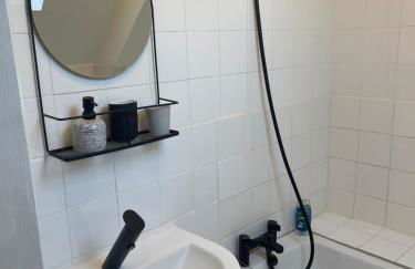 Tranquil Thamesmead Treasure - London - Foto 14