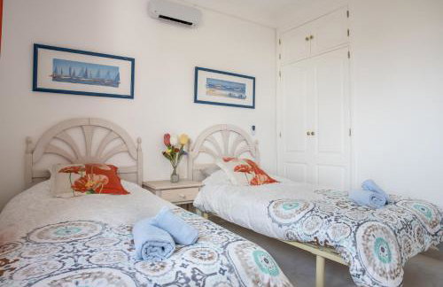 Ariana Apartment - Photo 15