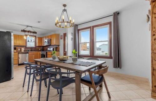 Renovated 6BR 2BA AC home and Game Room - Foto 6