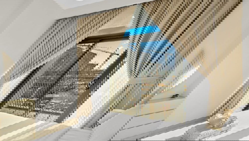 1BHK Monthly Retreat at Park Point C - Foto 1, Habitación