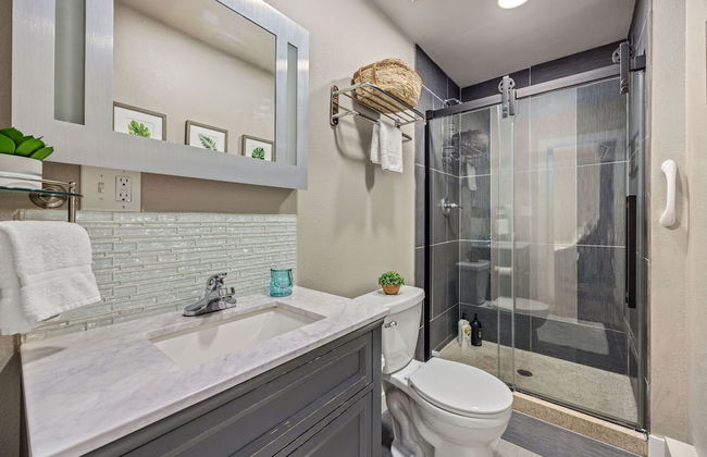 The Fox Den in Old Town! Pool, Sauna & Game Room - Foto 9