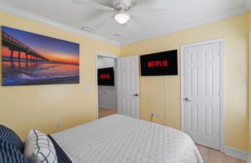 Tropical Haven Fully Remodeled Entire home Sleep 6 - Foto 9