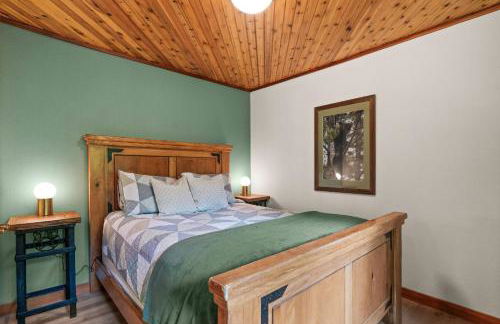 Rainier River Retreat - Foto 25