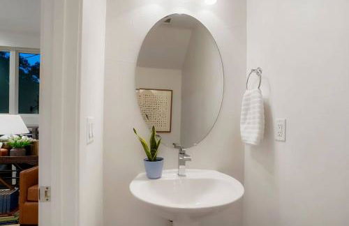 Million Dollar Rooftop MTN Views -2 King Beds-DT Golden - Photo 23