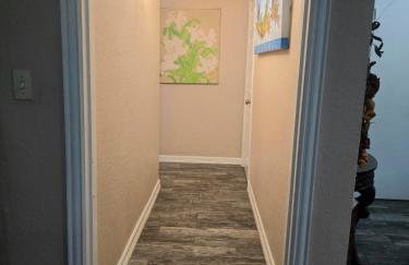 5BR3BA Home, 2 Blocks from Beach, ADA Accessible - Foto 12