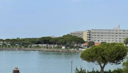 Bellissimo appartamento frontemare con terrazza - Foto 2