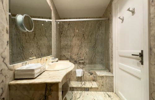 ApartEasy - Passeig de Gracia - Photo 7