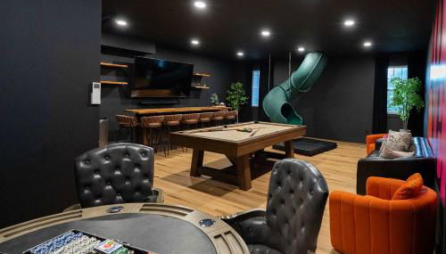 Spacious 6 Bedroom Home with a Heated Salt Water Pool, Theater & Game Room - Foto 5, Game Room