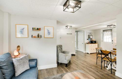 Chic and Central Apartment about 6 Mi to Sebec Lake! - Foto 8