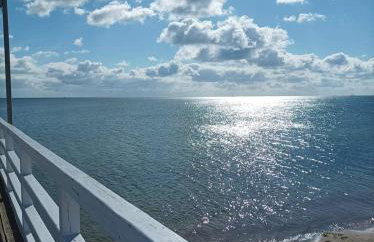 Angel Sea Hill Apartment - Photo 17